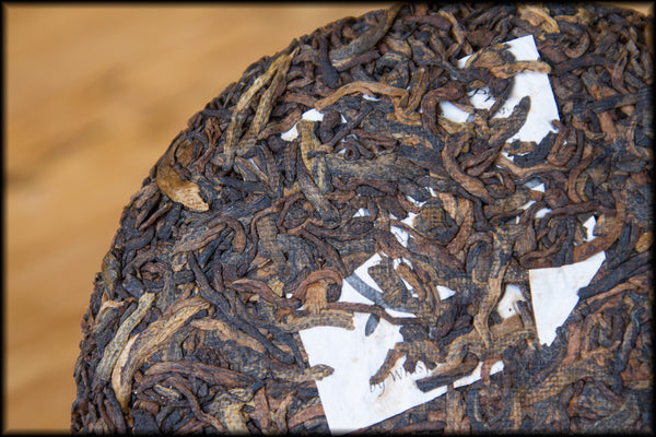2015 Lord of the Lakes - 100g Pu-erh Cake