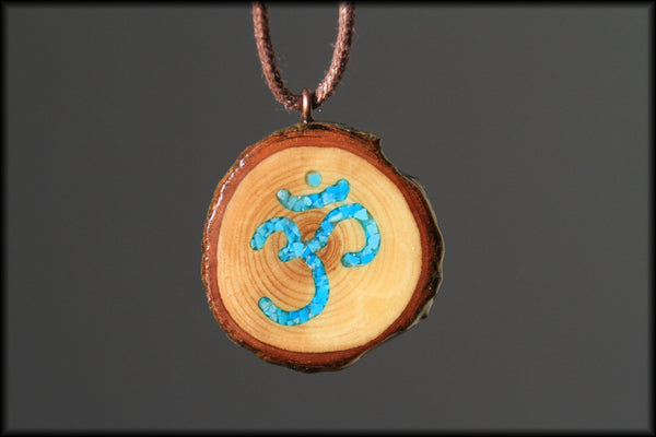 Pendant - Crushed Turquoise "Om" in Live-Edge Lilac Wood